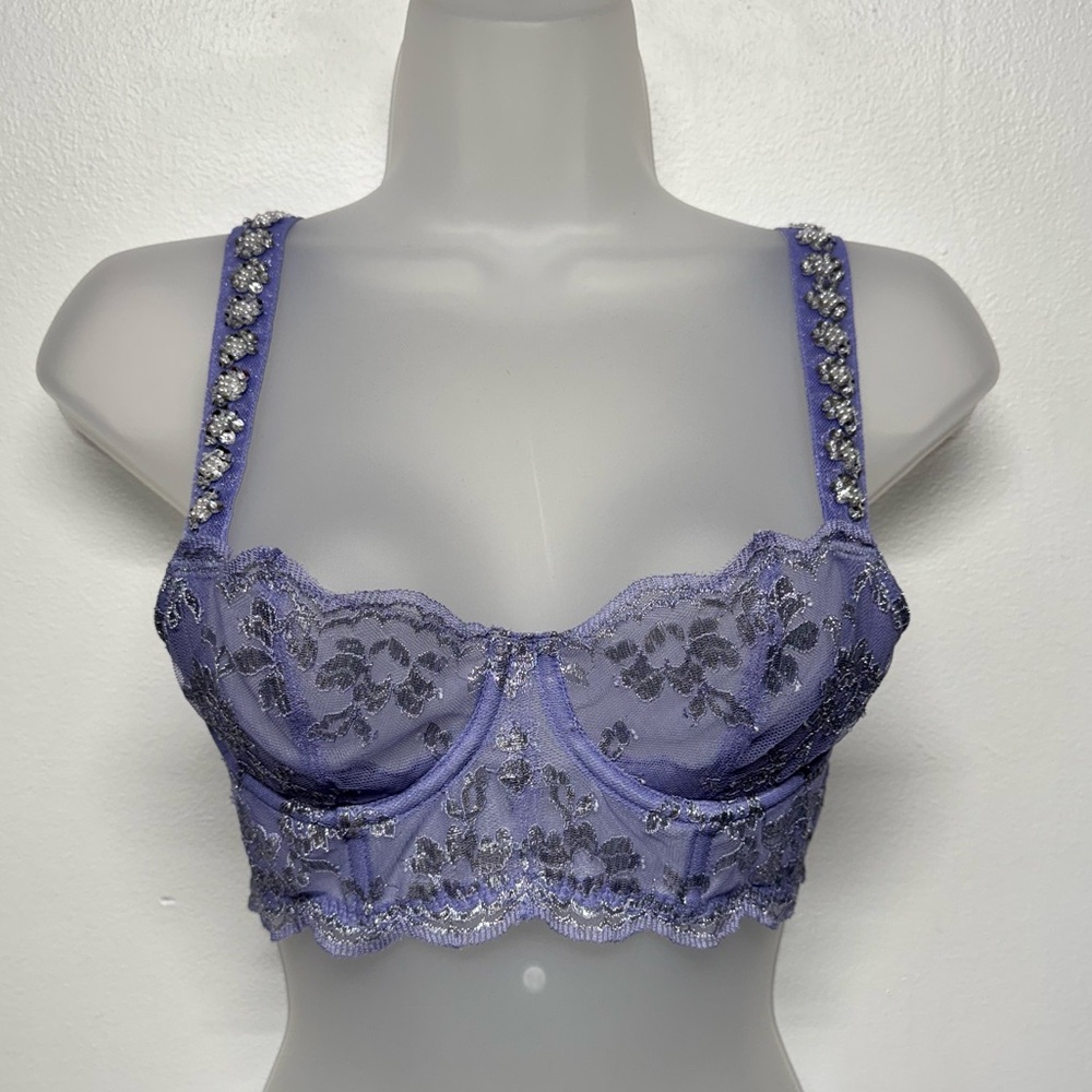Dream Angels Victoria's Secret The Fabulous Lilac Silver Embellished Bra - Picture 4 of 13